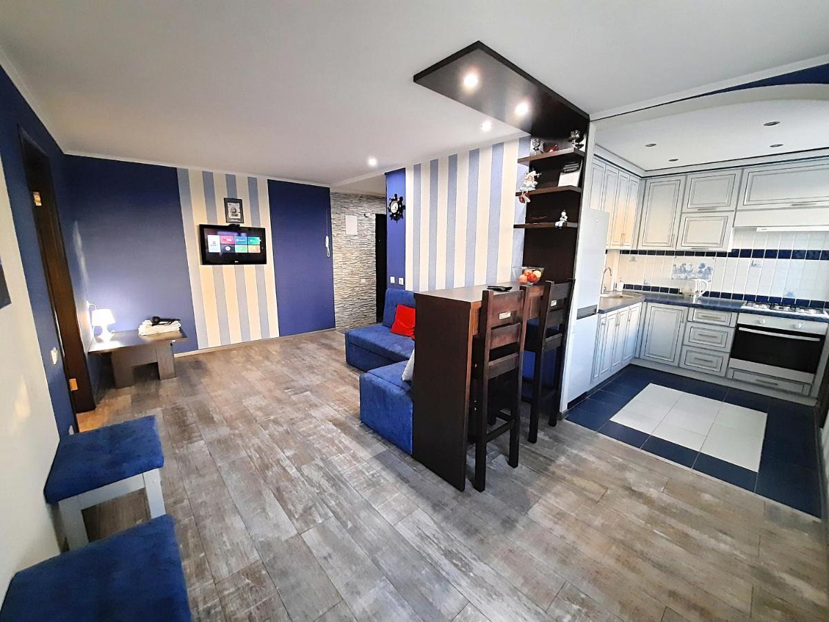 Sea Style - Сеть Апартаментов Alex Apartments Бесконтактное Заселение 24-7 Poltava Dış mekan fotoğraf